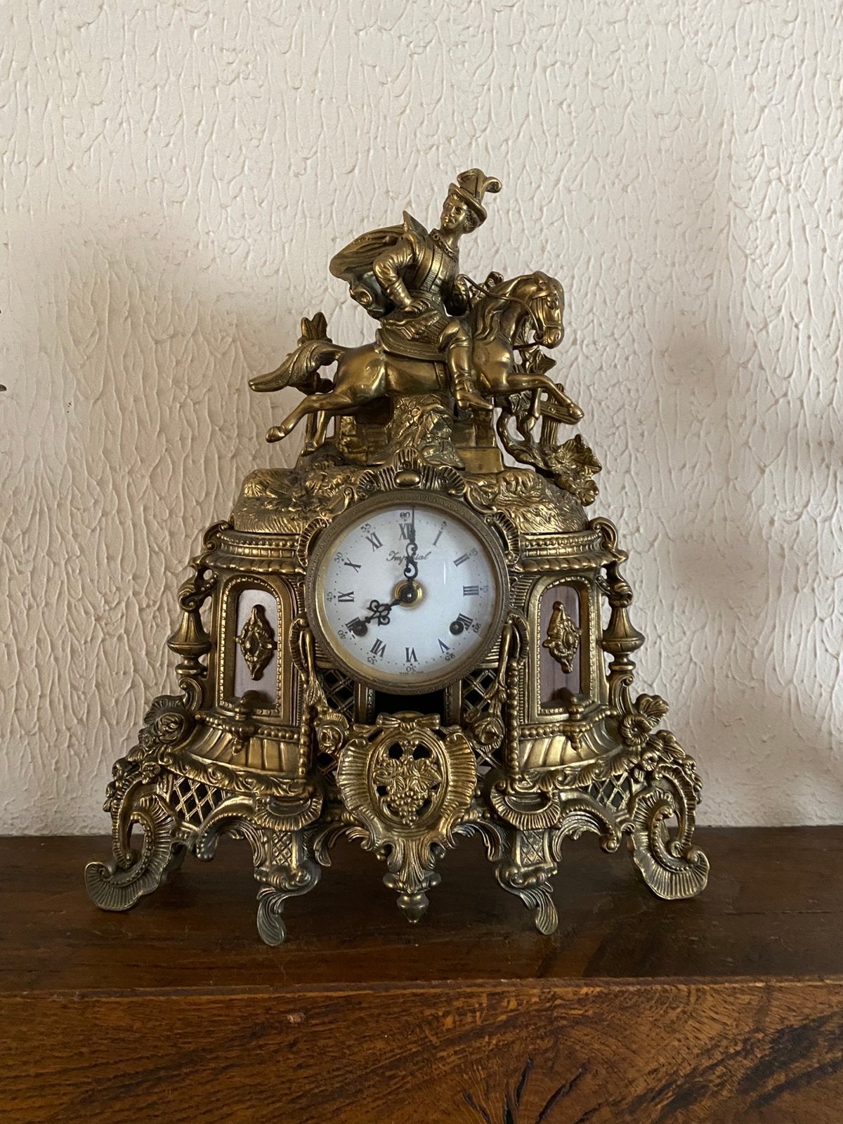 vintage Italiaans Imperial pendulestel klok en 2 kandelaars, Antiek en Kunst, Ophalen