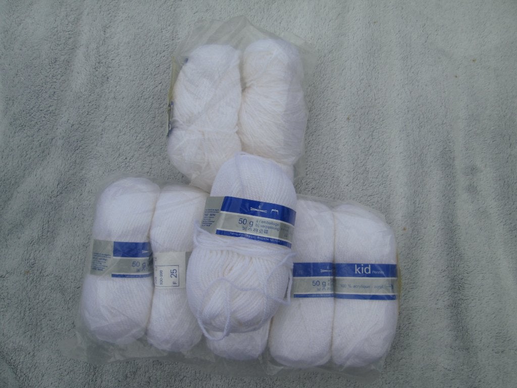 Laine à tricoter blanche, Hobby & Loisirs créatifs, Enlèvement, Neuf, Tricot, Autres types