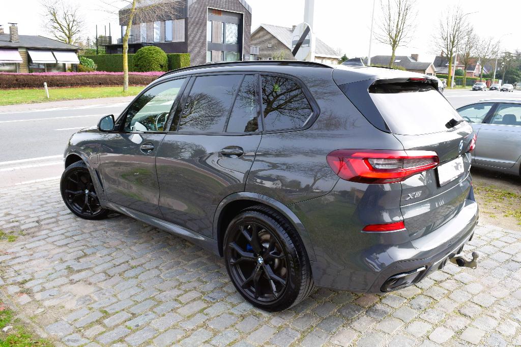 BMW X5 xDrive45e/M SPORT/Individual/MEGA FULL, Auto's, BMW, Automaat, Bedrijf, 5 zetels, Hybride Elektrisch/Benzine