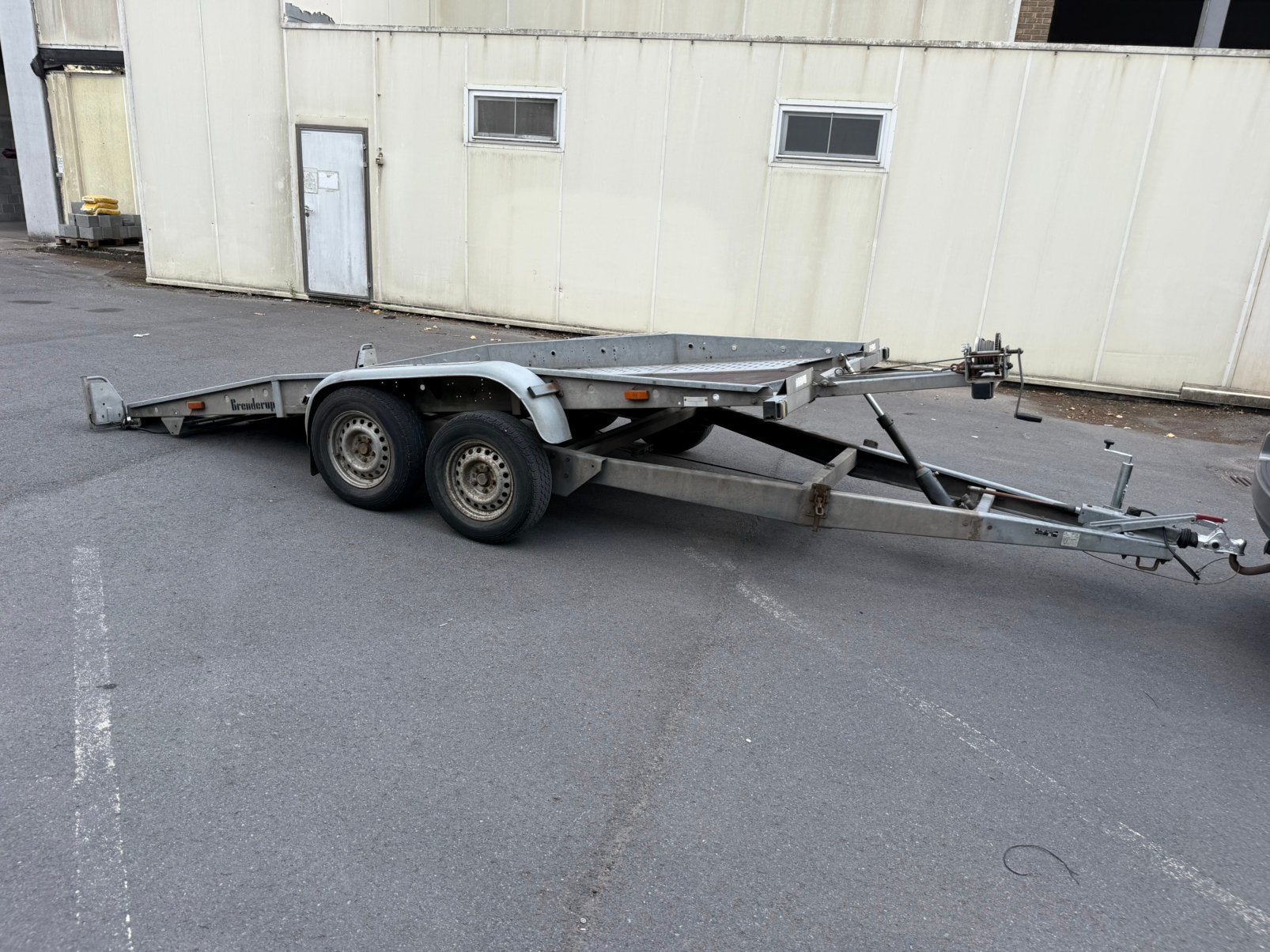 Autotrailer kipper, Ophalen, Gebruikt
