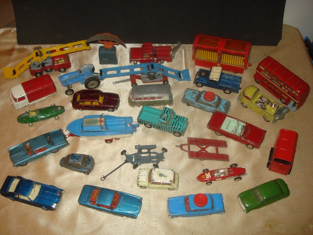 CORGI TOYS Gros Lot d'Anciennes Voitures et Véhicules Divers, Enlèvement ou Envoi, Utilisé, Voiture, Corgi