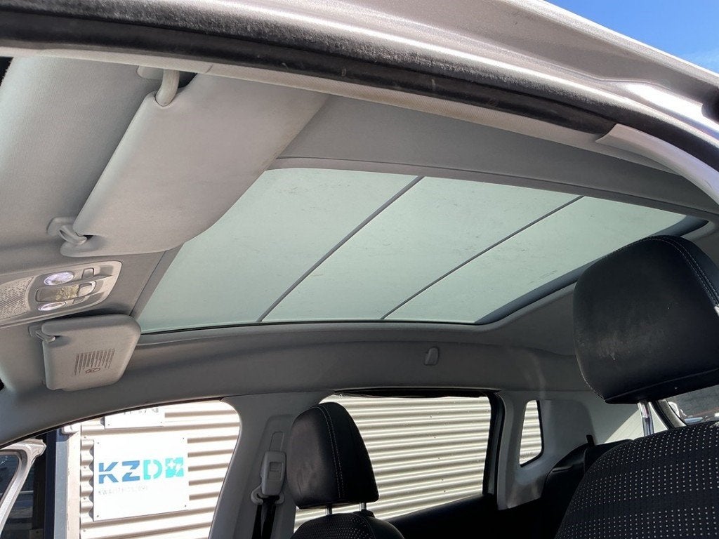 LINER OU CIEL DE TOIT 2008 (CU) (|9813912580|9677759580|), Kontakt-peugeot@peugeot.com, Utilisé, Peugeot Deutschland GmbH, Bahnhofsplatz
65423  Rüsselsheim, DE