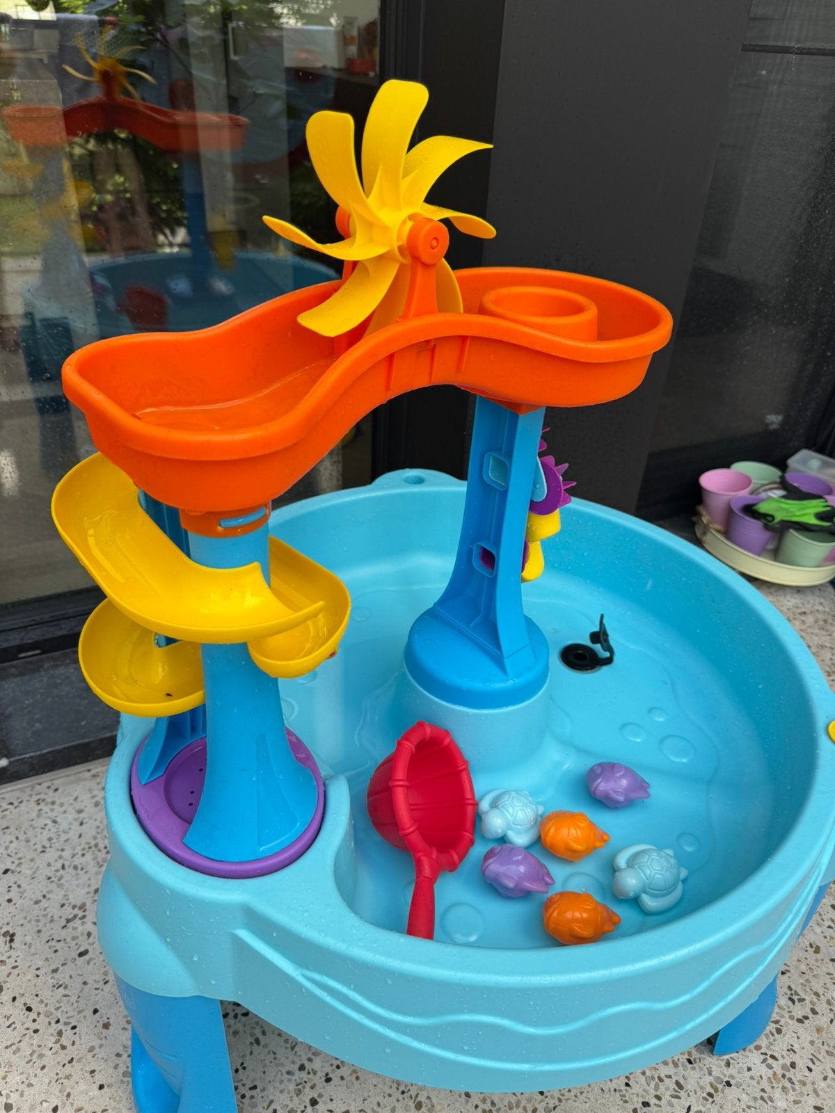 Fisher price water speeltafel / zand, Kinderen en Baby's, Ophalen, Zo goed als nieuw