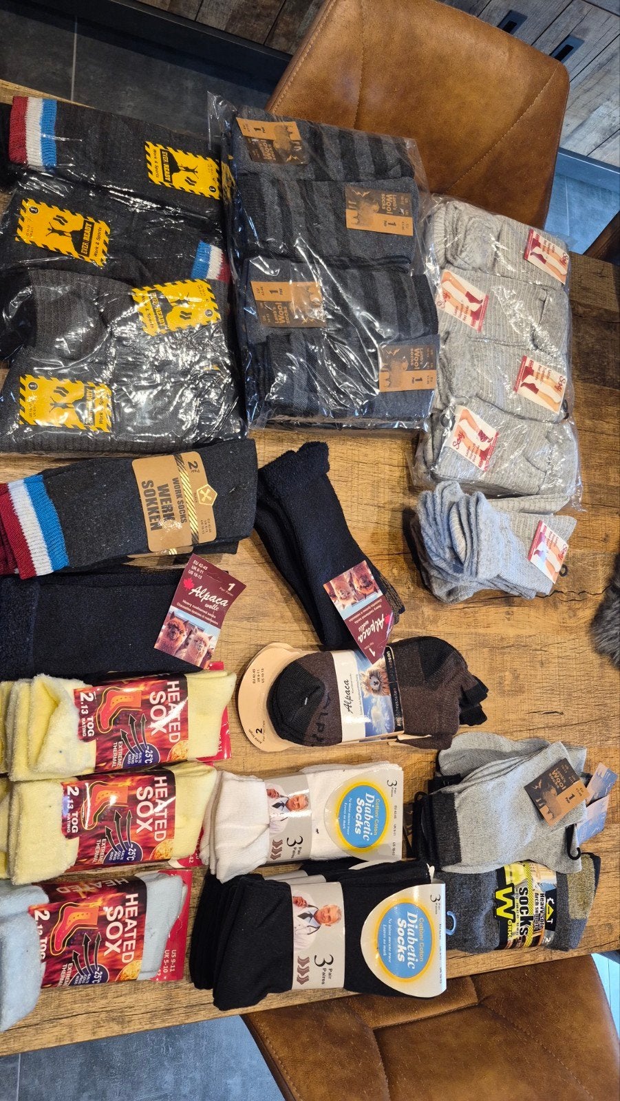 100 paar nieuwe kousen, Enlèvement ou Envoi, Neuf