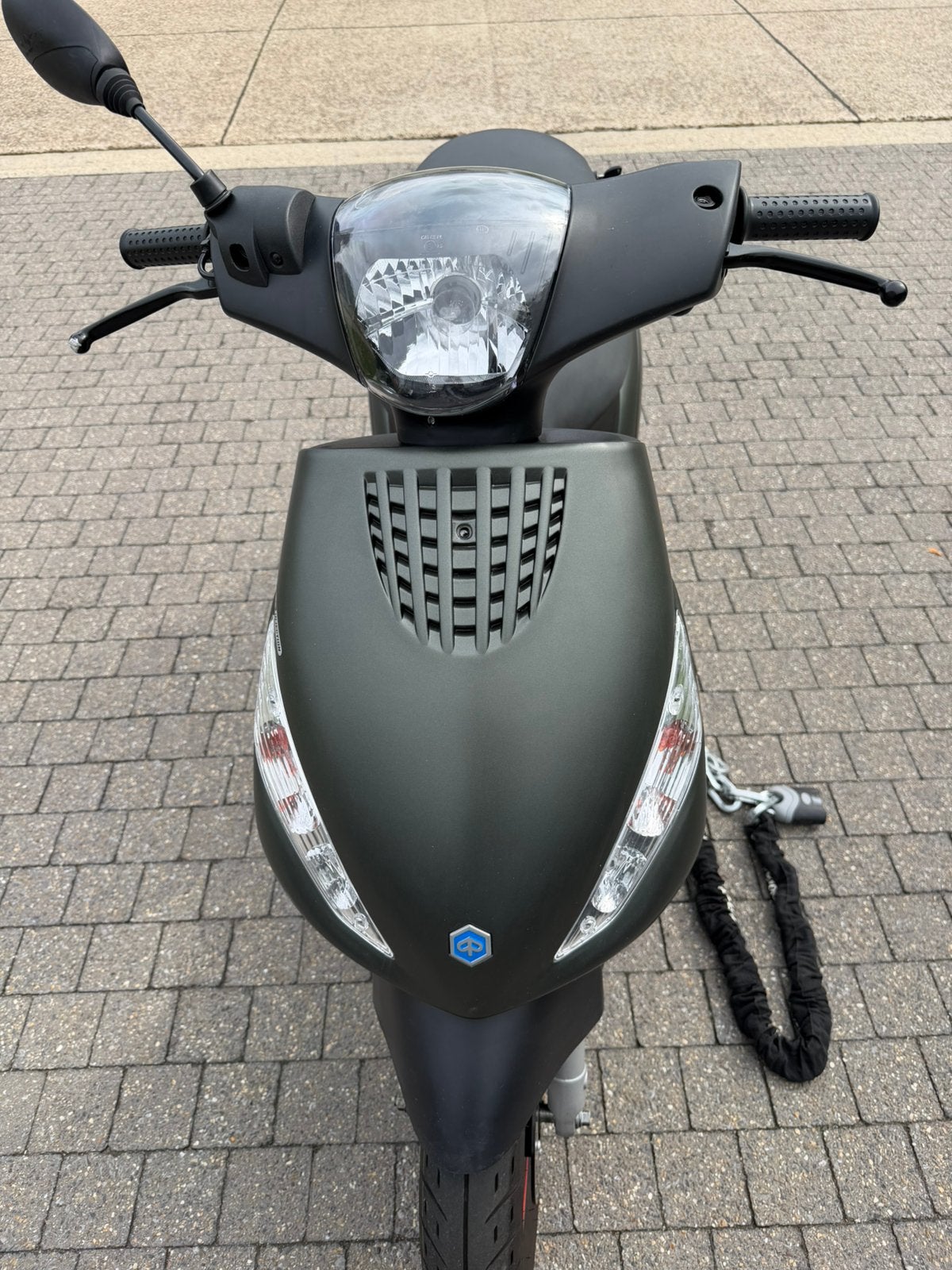 Piaggoi zip, Fietsen en Brommers, Ophalen, Zo goed als nieuw, Zip