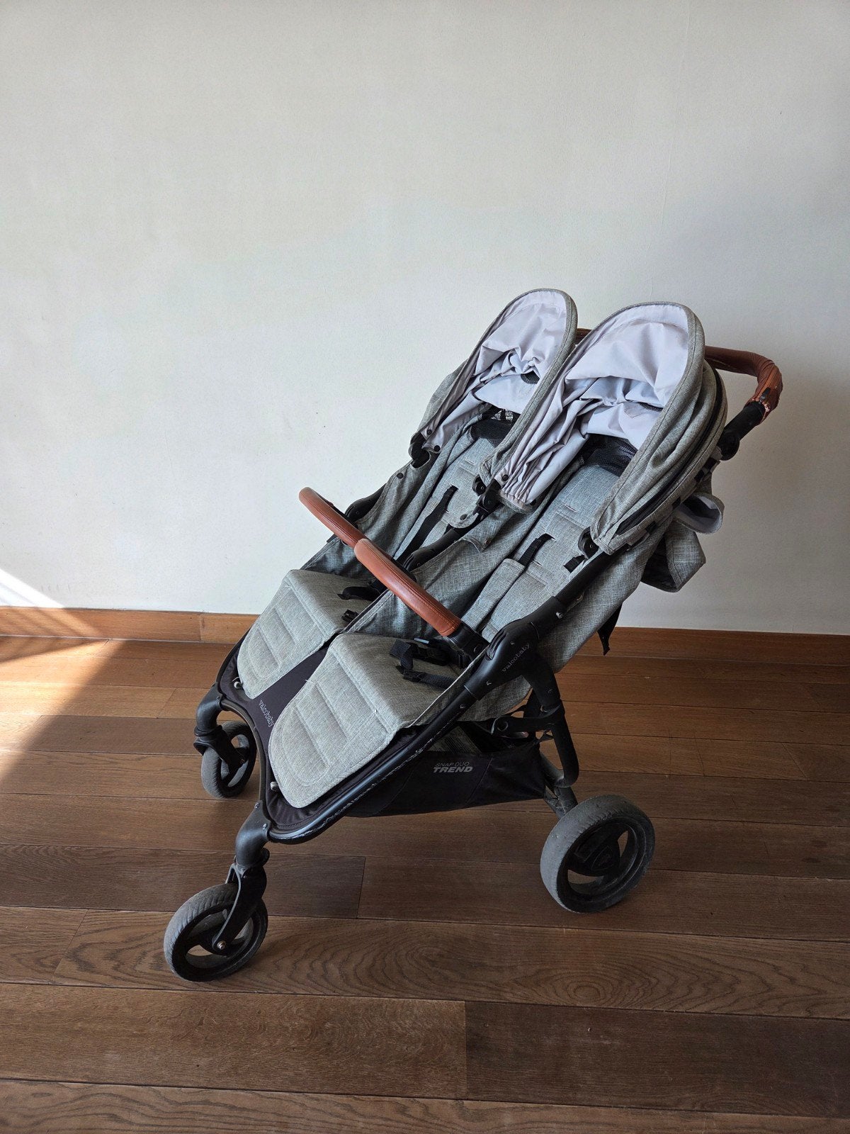 Valco Baby Snap Duo Trend – dubbele kinderwagen – compleet, Kinderen en Baby's, Buggy's, Ophalen, Regenhoes