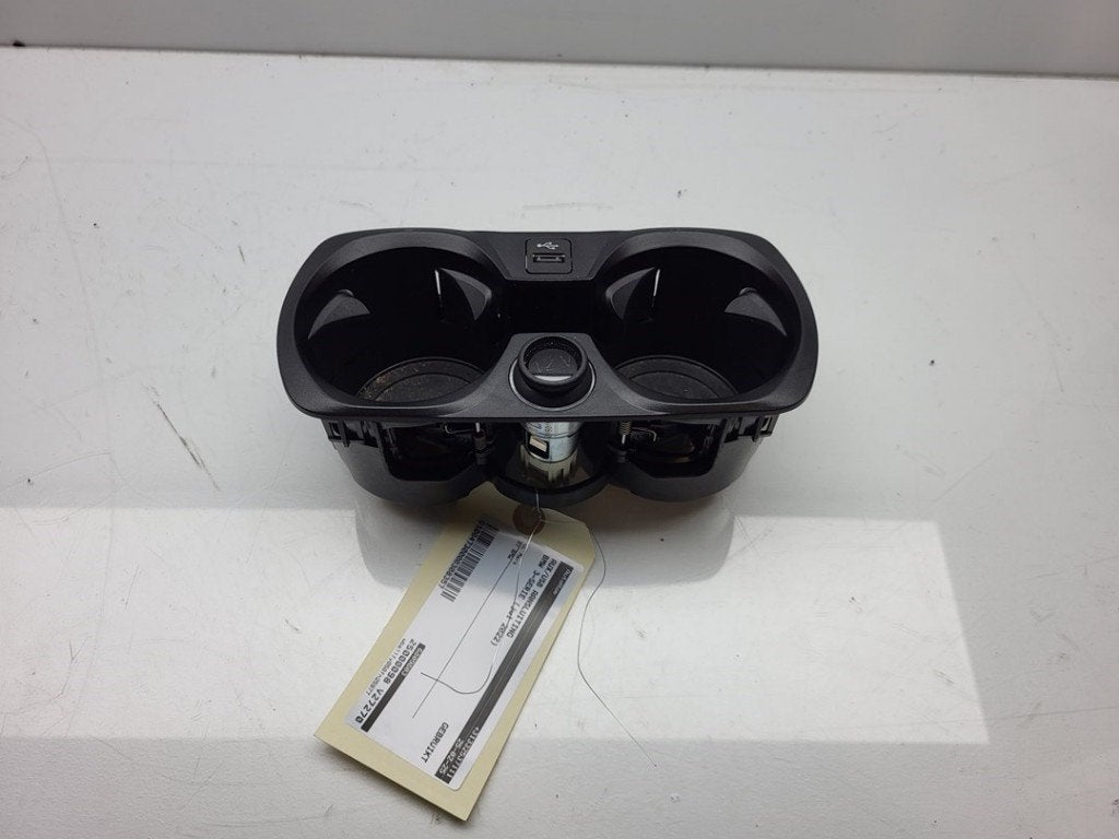 PORTE GOBELET / VIDE POCHE BMW 3 serie Touring (G21), Dhr. J. Ham, Administratie@autoham.nl, Utilisé, BMW