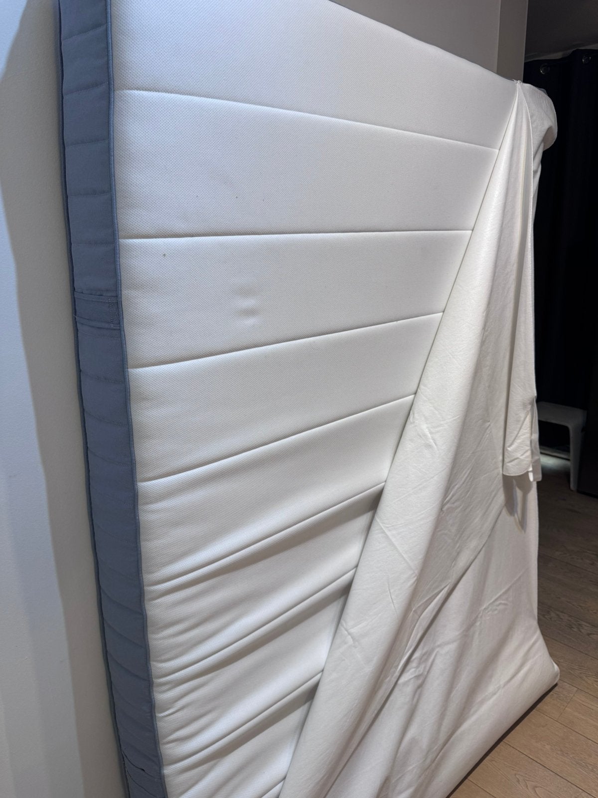 Matelas ikea Vesteroy 140x200, Maison & Meubles, Enlèvement, Comme neuf, Matelas