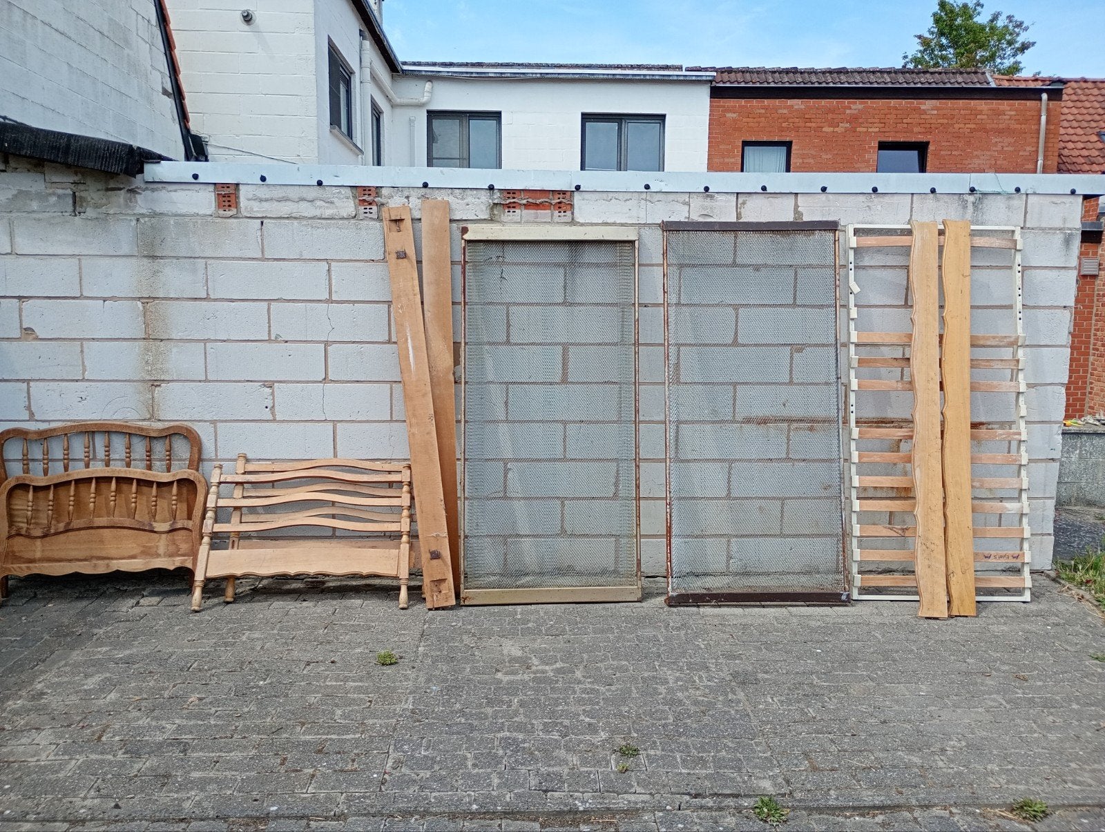 Metalen bedframe inclusief spiraalbodem, Huis en Inrichting, Slaapkamer | Bedden, Ophalen, Overige materialen, 90 cm, 190 cm of minder