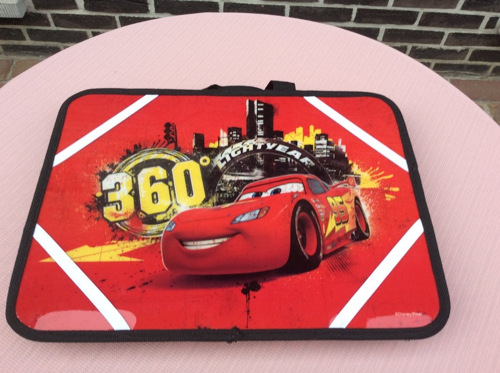 TAFELTJE CARS OM MEE TE NEMEN NIEUW, Ophalen of Verzenden, Nieuw