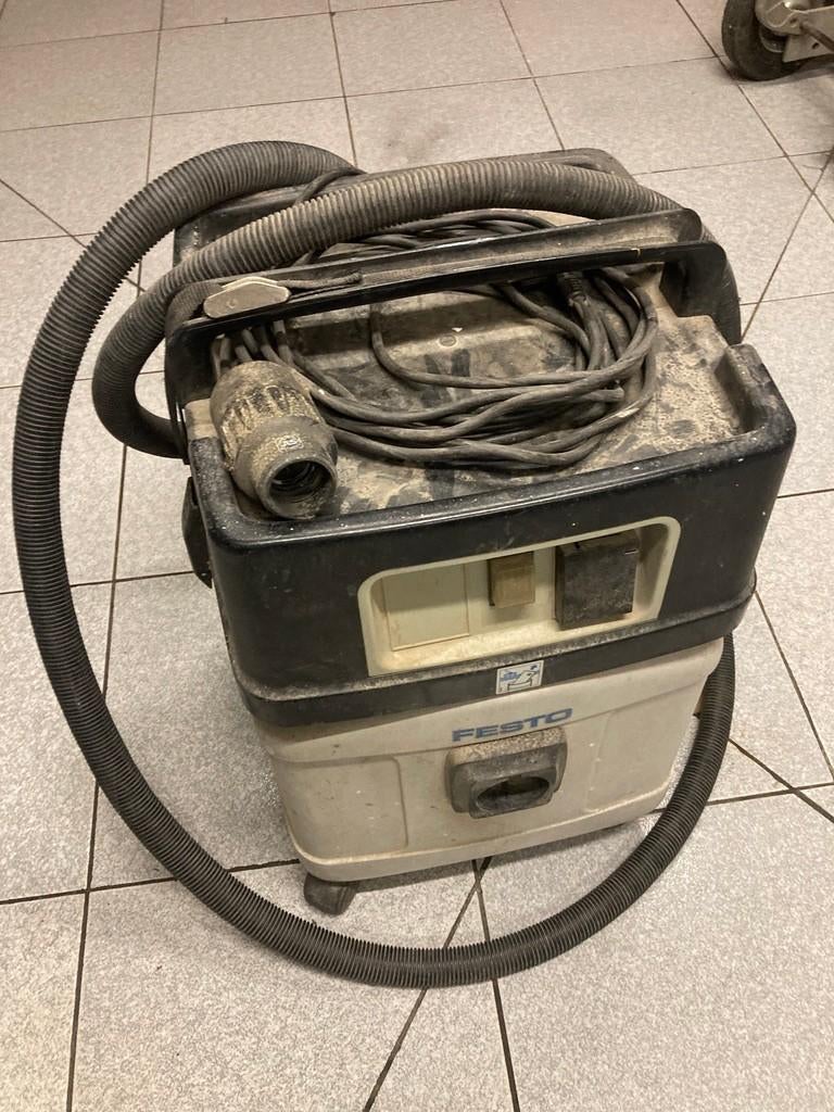 FESTO Aspirateur, Enlèvement