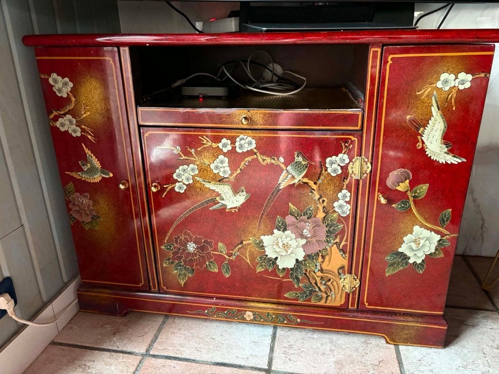 MEUBLE CHINOIS, Antiquités & Art, Antiquités | Meubles | Armoires, Enlèvement