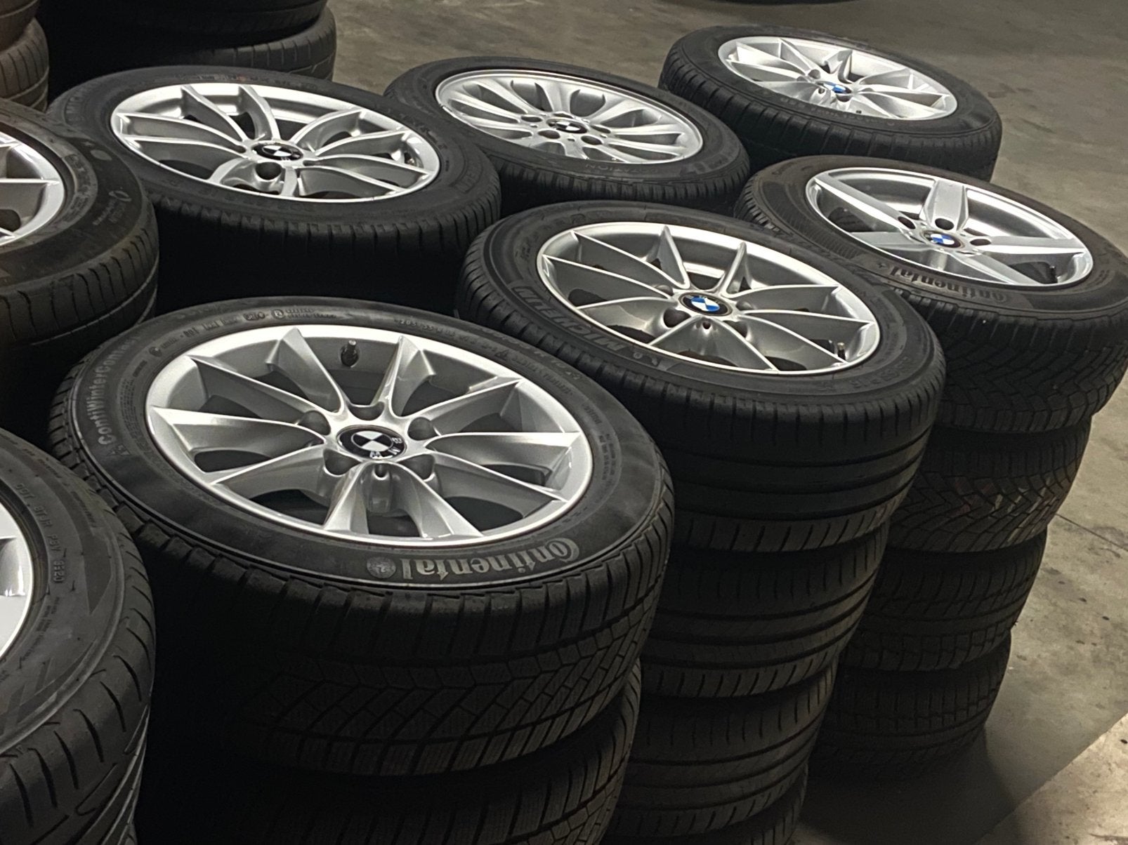 Originele BMW 16” velgen met banden– ACTIE €199, Auto-onderdelen, Banden en Velgen, Ophalen, Velg(en), 16 inch, Personenwagen