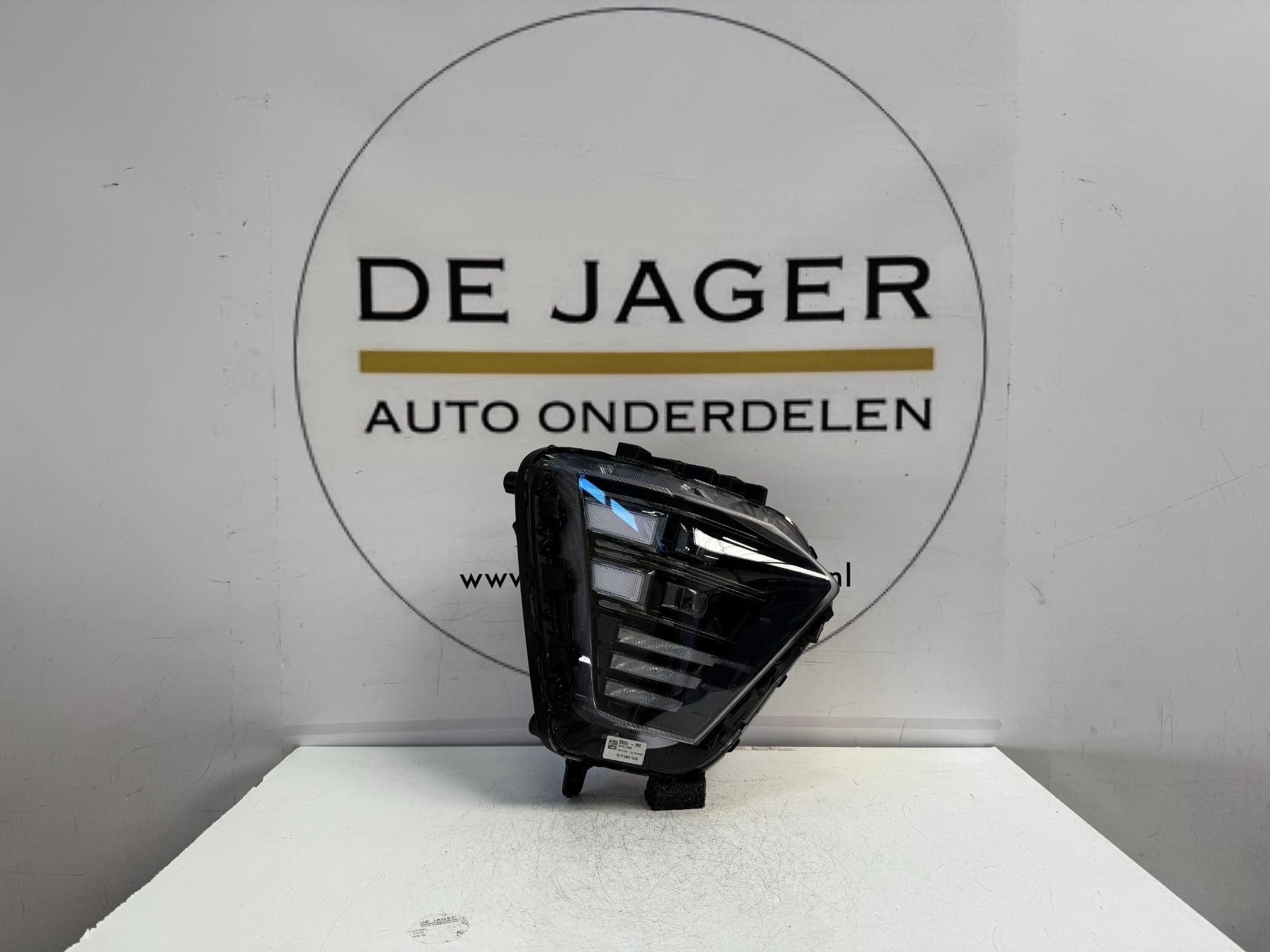 HYUNDAI KONA 2 VOL LED KOPLAMP 92102HF100 HF921-61120 2023-, Gebruikt, Heolleung-ro 12
06797  Seoul, Info@hyundai.com, Hyundai