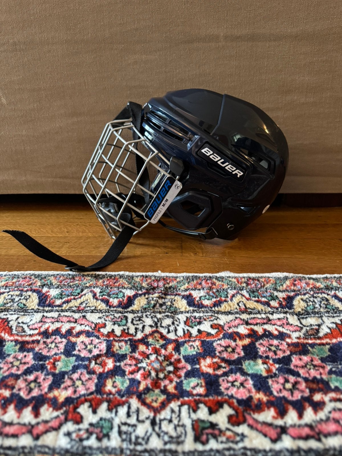Bauer ijshockey helm, Sport en Fitness, IJshockey, Ophalen, Zo goed als nieuw