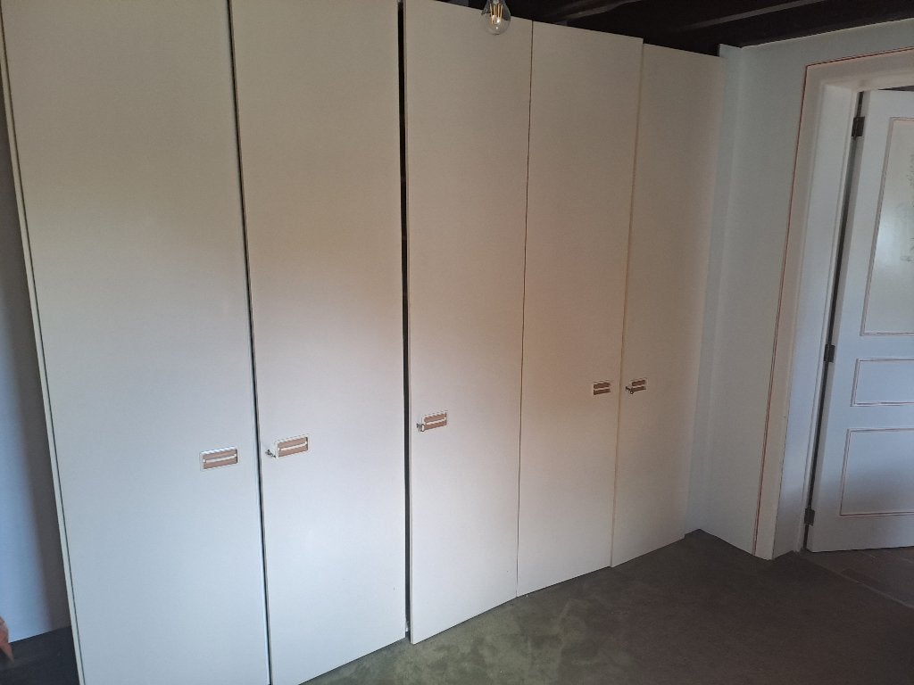 Grote 5-deurs kleerkast / kastenwand – Veel opbergruimte, Ophalen, Met deur(en), Gebruikt, 200 cm of meer