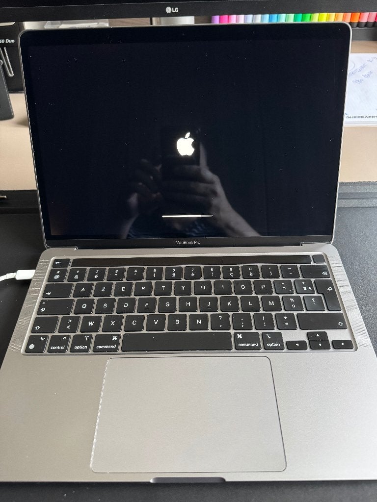 MacBook Pro 13” - 8 GB / 512 GB, 512 GB, Utilisé, Azerty, 8 GB