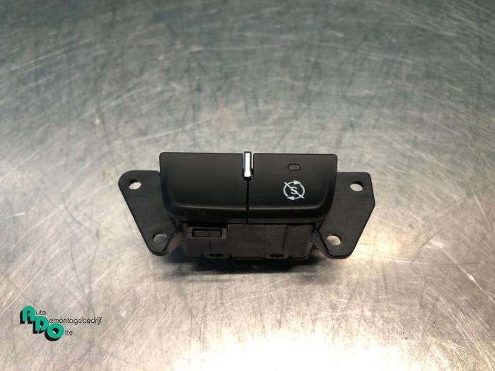 Commutateur (divers) d'un Alfa Romeo Giulietta (Giulietta 10, Autos : Pièces & Accessoires, -, 3 mois de garantie, Utilisé, Alfa Romeo