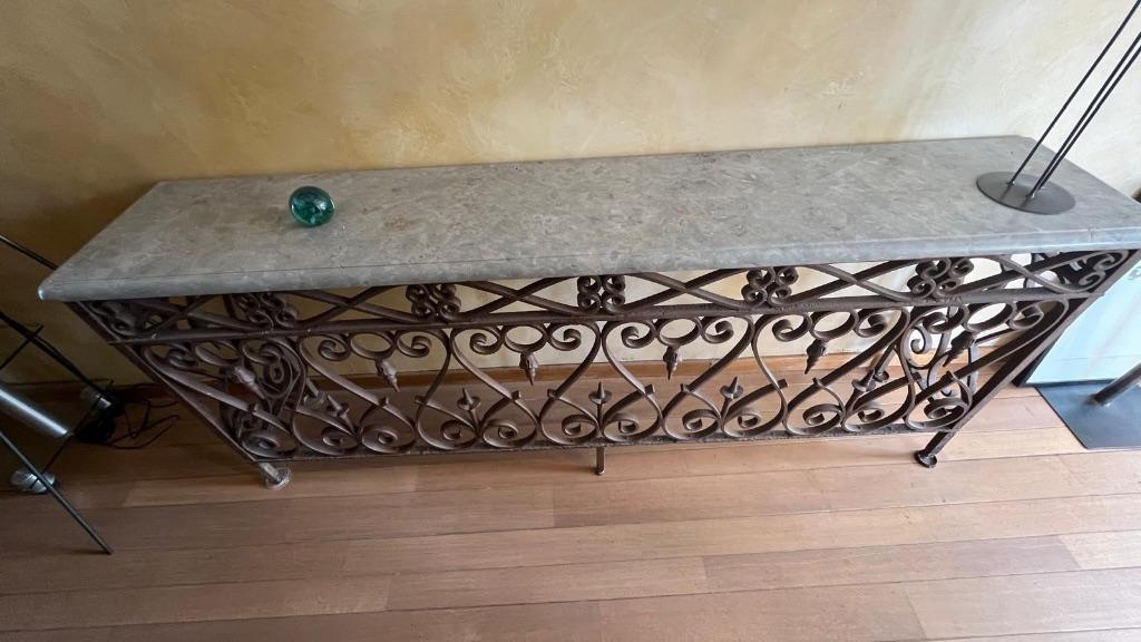 Console de balcon en fer forgé et plateau en marbre, fin 19e, Antiquités & Art, Antiquités | Meubles | Armoires, Enlèvement