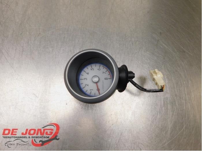 Tachomètre d'un Suzuki Splash, -, 3 mois de garantie, Utilisé, -