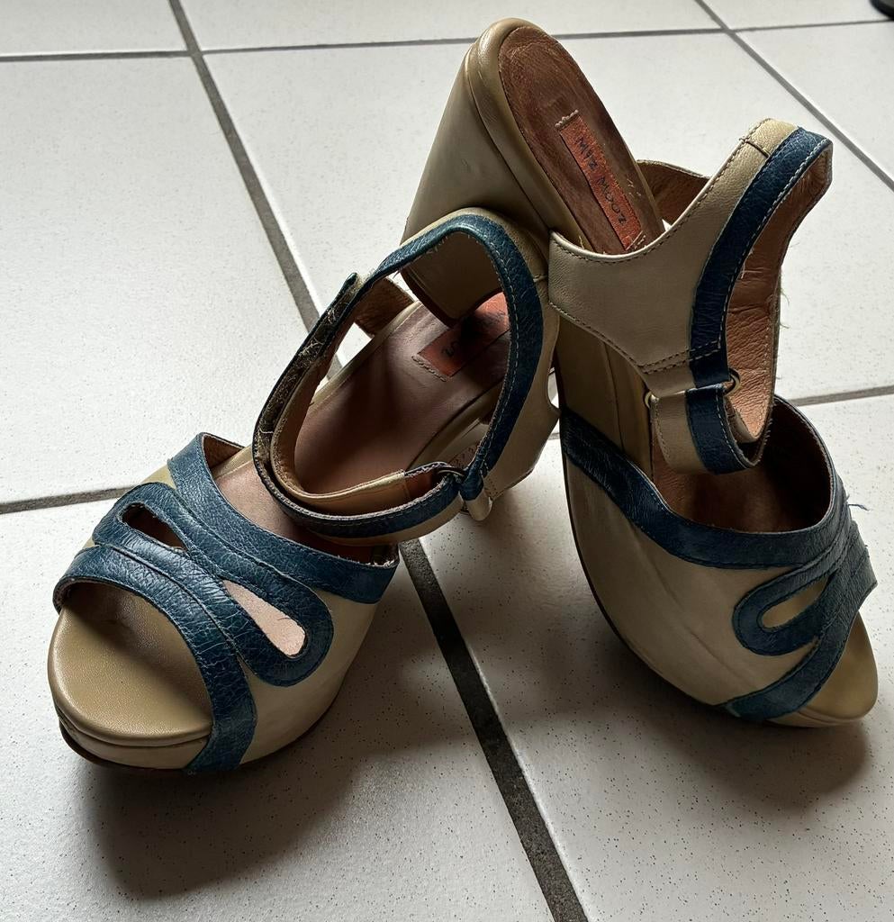Sandalen Miz Mooz maat 37, Kleding | Dames, Ophalen, Beige, Sandalen of Muiltjes, Gedragen
