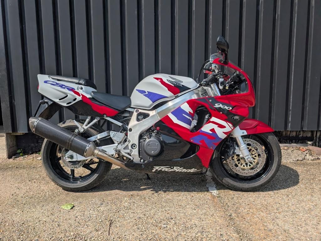 cbr900rr sc33, Particulier