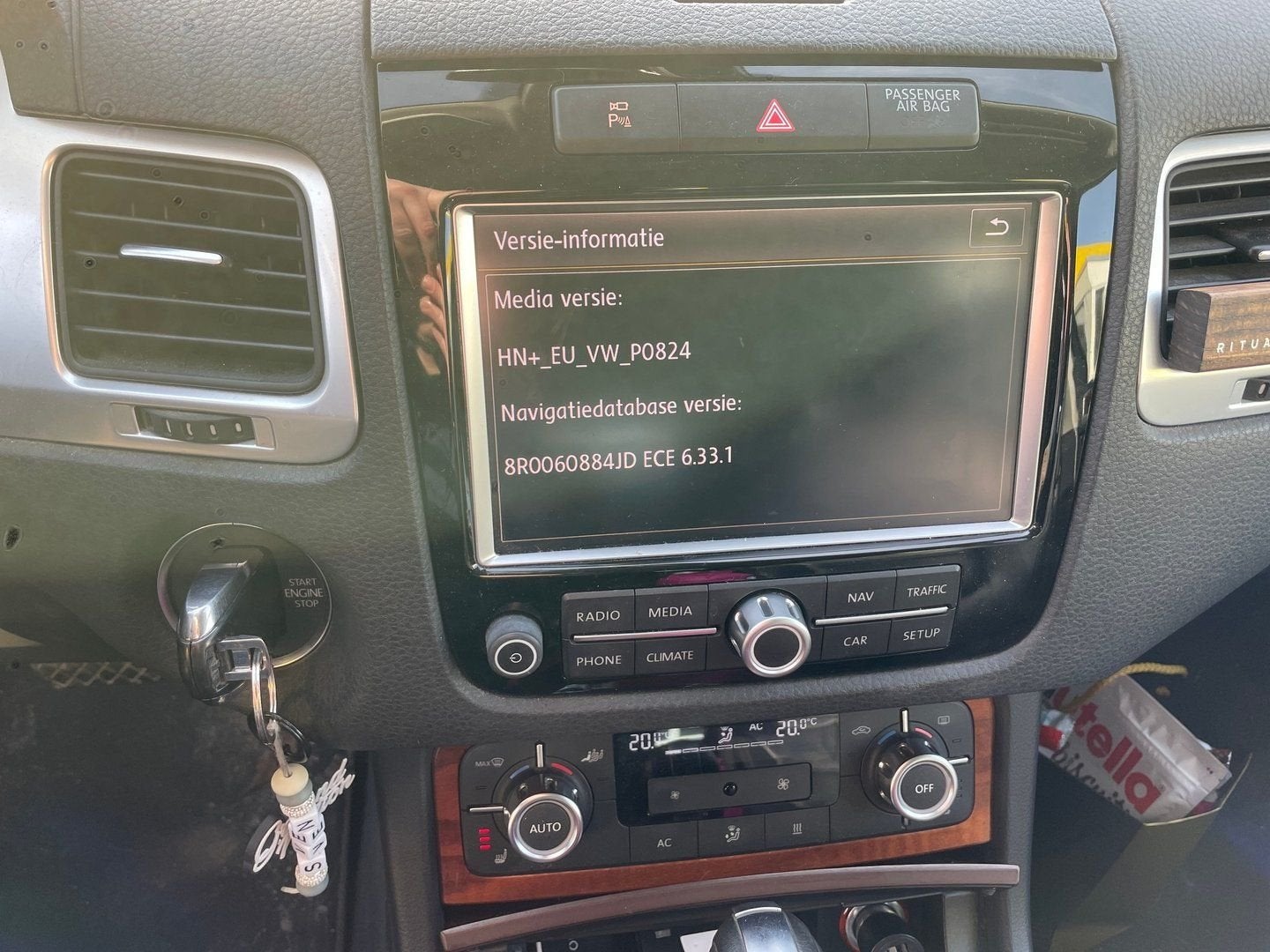 Volkswagen 3G (HN+ RNS850) firmware en/of navi update, Services & Professionnels, Auto & Moto | Mécaniciens & Garages, Service 24h/24