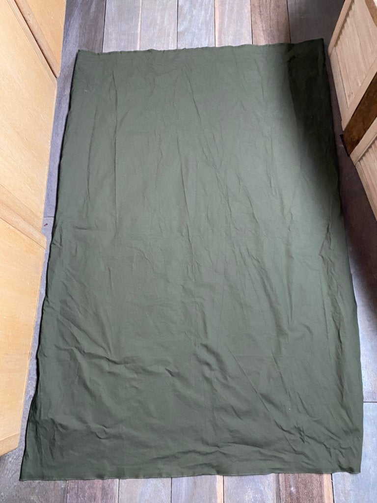 Vintage kaki stoffen Nieuw! 158 x 114 cm, Hobby en Vrije tijd, Overige materialen, Overige kleuren, Verzenden, Nieuw