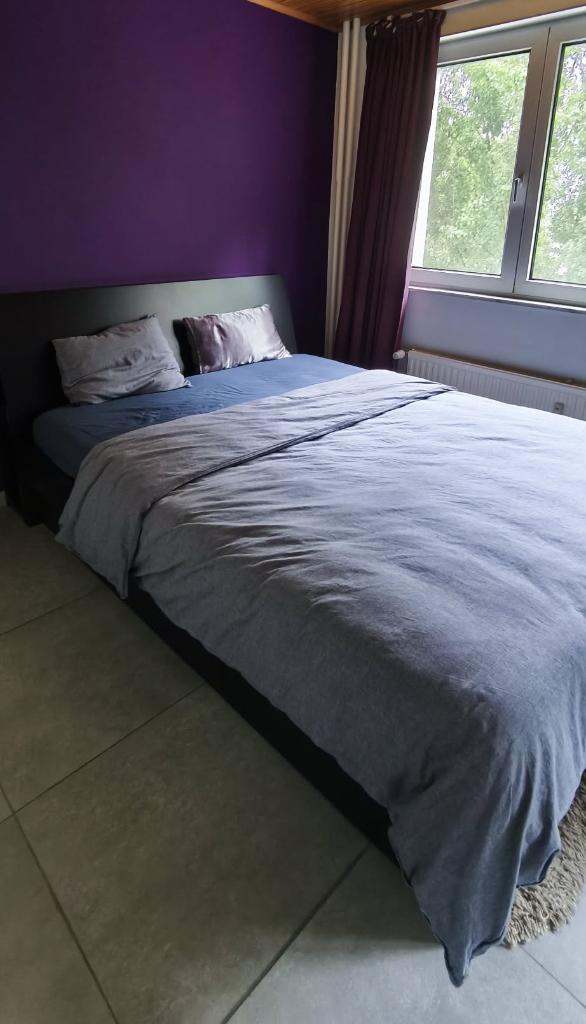 Chambre d'adulte à petit prix, Enlèvement, Utilisé, Deux personnes