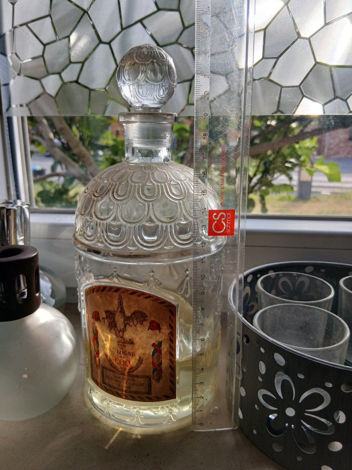 ancienne et grande bouteille Gerlain., Enlèvement ou Envoi