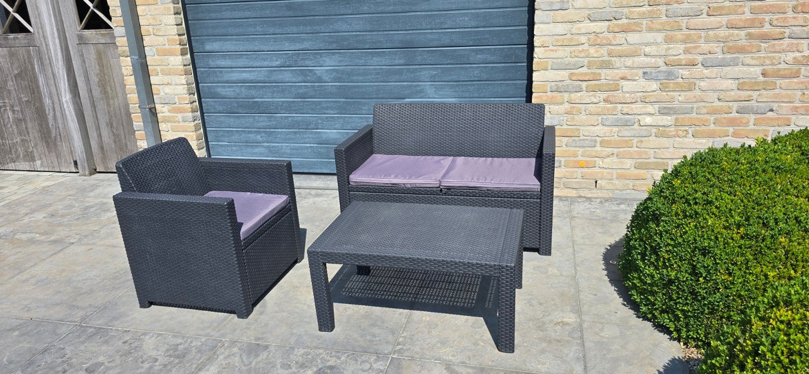 Allibert tuinset. Tafel, 2 zit, 1 zit. Met kussens., Tuin en Terras, Ophalen, Tuinset