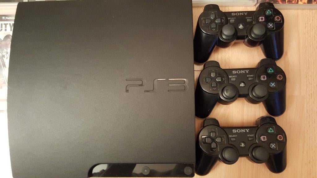 PLAYSTATION 3 SLIM A VENDRE AVEC 24 JEUX 2 MANETTE, Ophalen, Met 2 controllers, 250 GB, Slim