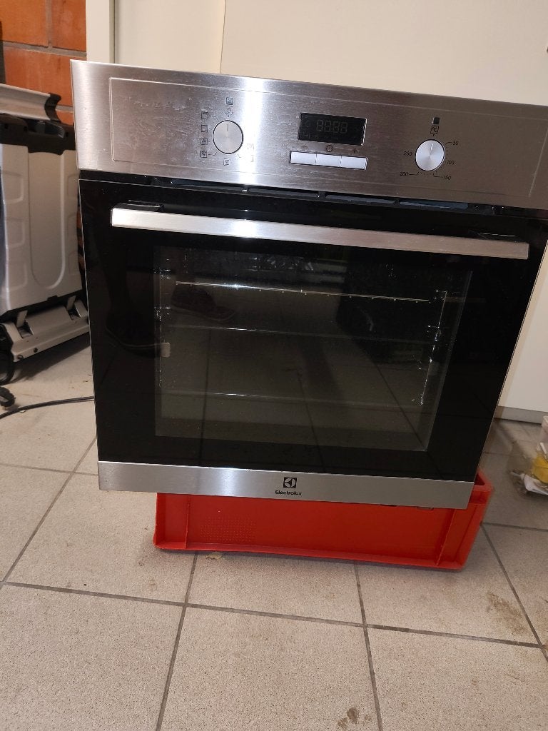 Electrolux EOF3H50BX inbouw oven, Elektronische apparatuur, Ovens, Zo goed als nieuw, Inbouw, Oven, Overige merken, 55 tot 60 cm