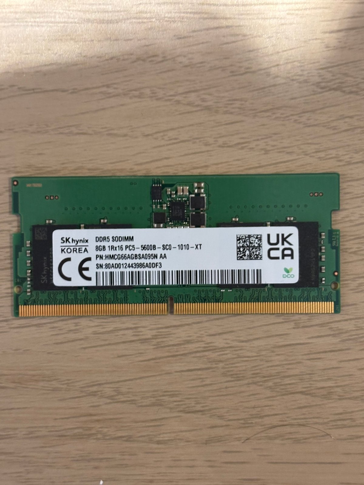 8GB DDR5 f// laptop, Computers en Software, RAM geheugen, Ophalen, Zo goed als nieuw, DDR5, Laptop