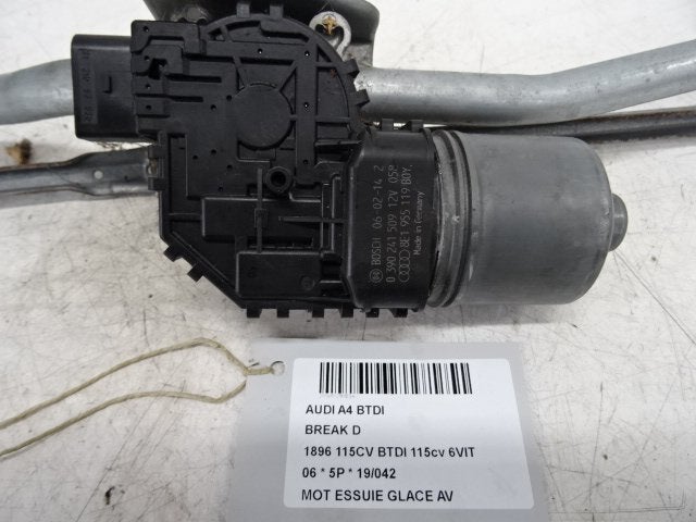 MOTEUR ESSUIE-GLACE AVANT Audi A4 Avant (B7) (8E1955119BOY), Utilisé, Audi
