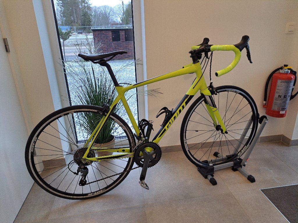 racefiets, Fietsen en Brommers, Fietsen | Racefietsen, Ophalen, Zo goed als nieuw, Aluminium, Giant