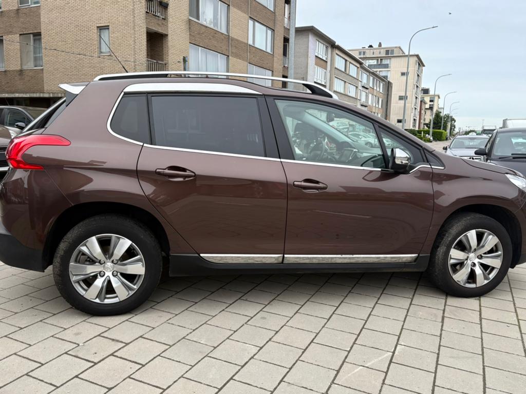 Peugeot 2008. 1.2 Benzine. Met. 23.000 km ! 1ste eigenaar, https://public.car-pass.be/vhr/bfd7c069-dbda-4aad-9938-5d3a3753b930