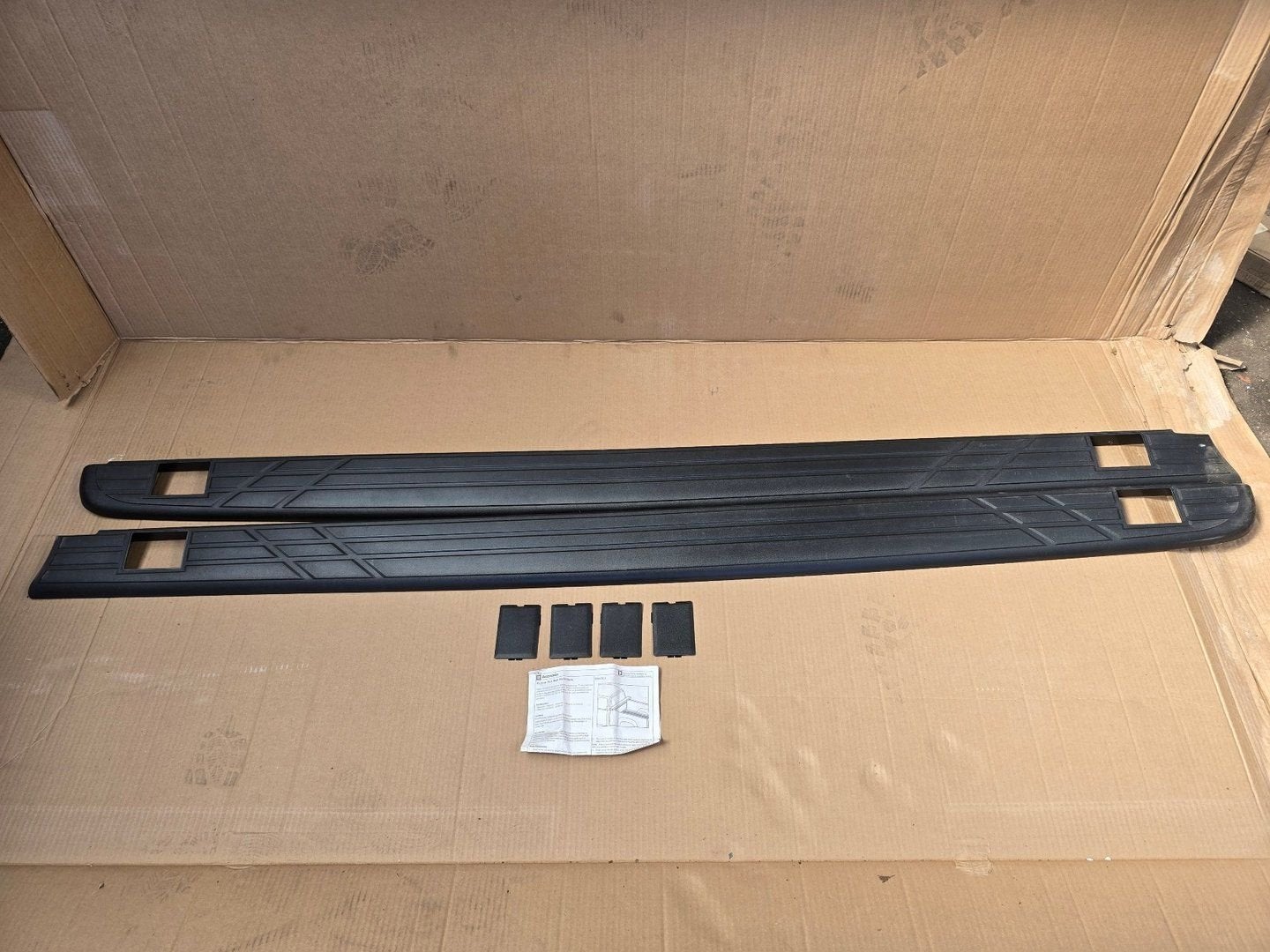 GM Pickup bedrail protectors – OEM rail covers 17802471, Auto-onderdelen, Ophalen, -, Nieuw, -