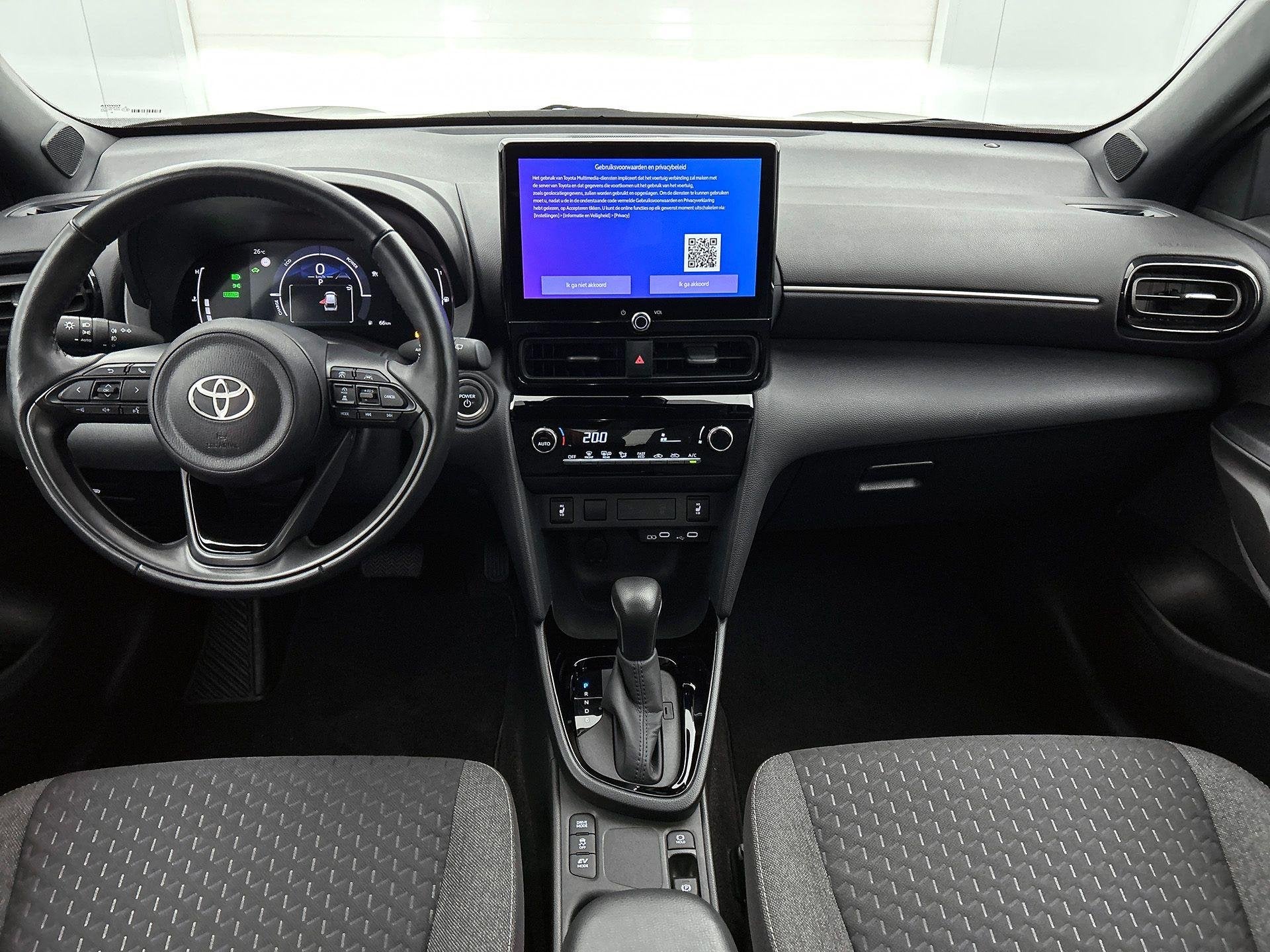Toyota Yaris Cross 1.5 VVT-ie Hybrid 85kW Dynamic Plus CVT |, Auto's, Toyota, Dealer onderhouden, Stof, Gebruikt, Overige kleuren