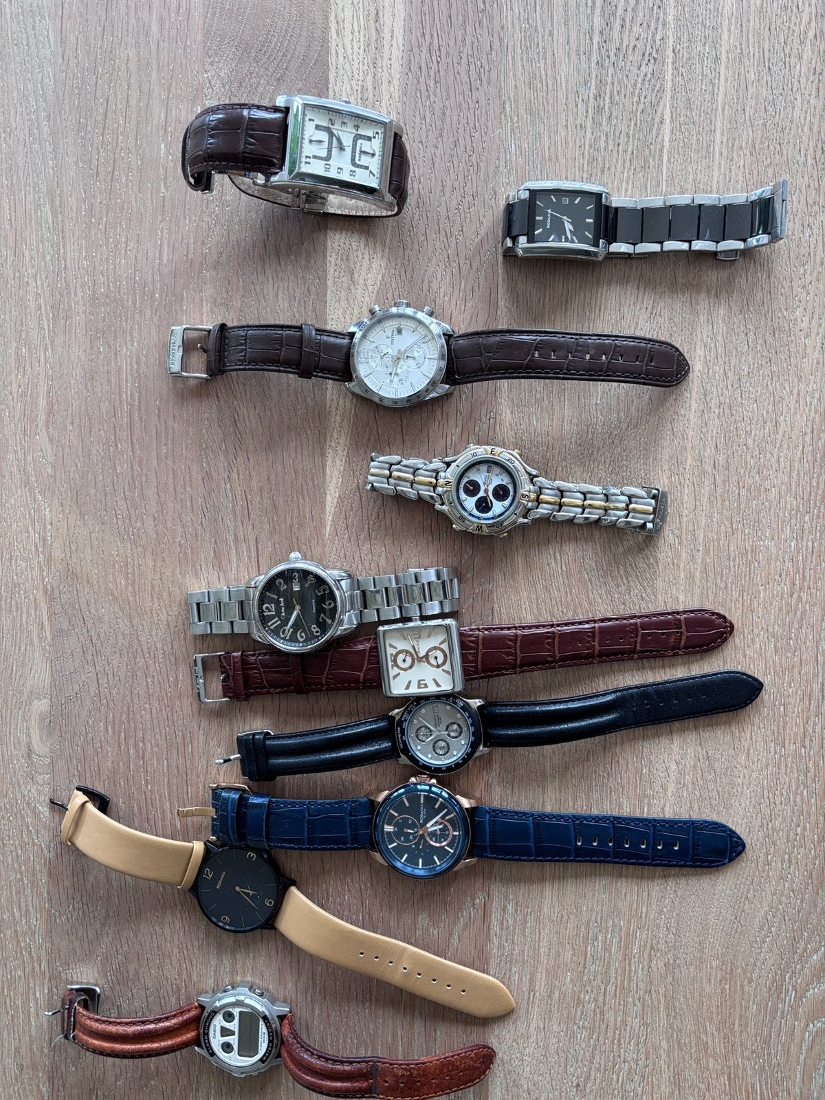 10 uurwerken heren (Festina, Olivier Strelli, Casio&Rodania), Ophalen, Zo goed als nieuw, Casio