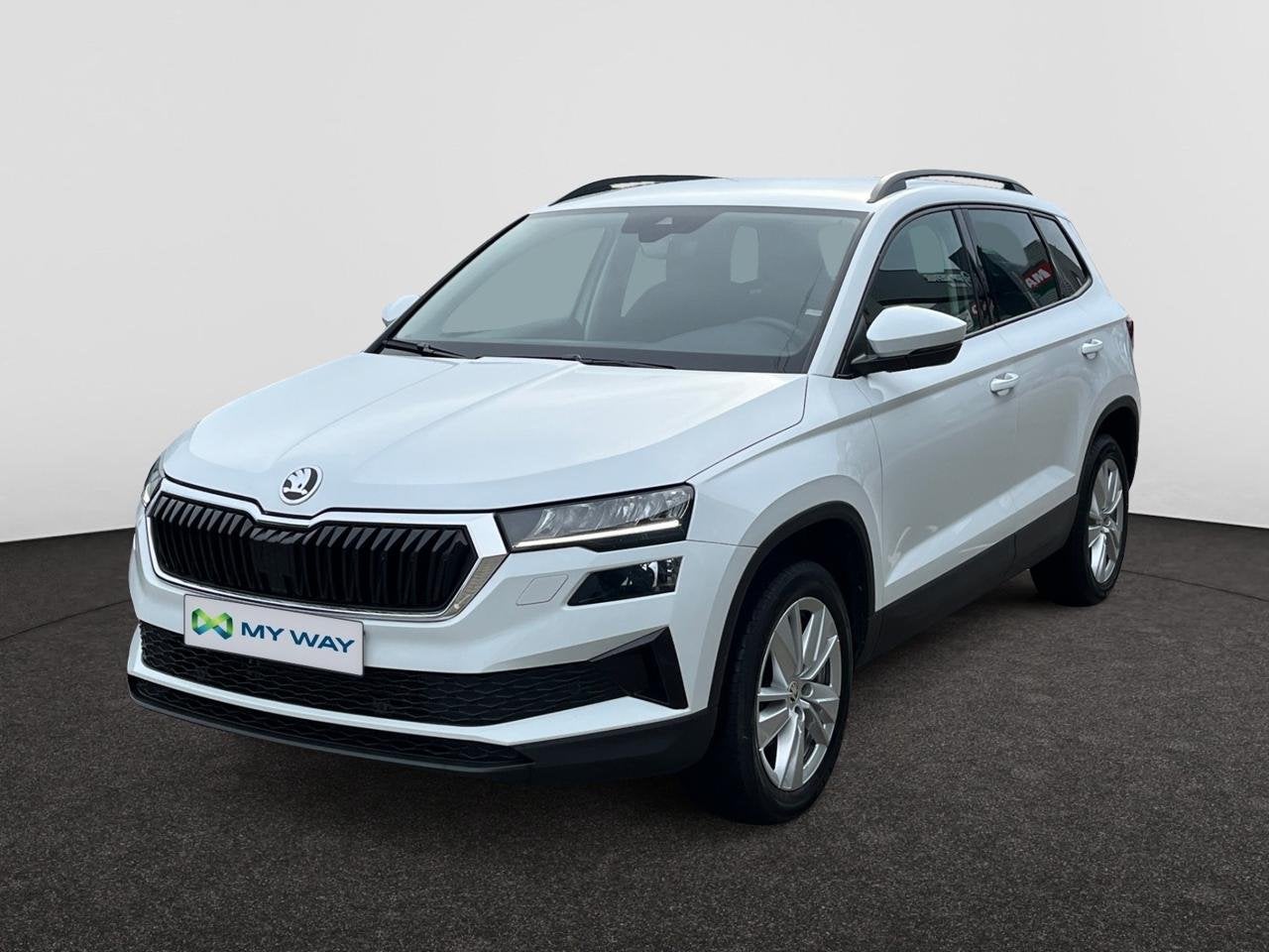 Skoda Karoq 116PK*CARPLAY*GPS*CAMERA*SENSOREN*FULL LED, Auto's, Geheel digitaal combi-instrument, Wit, Handgeschakeld, SUV of Terreinwagen
