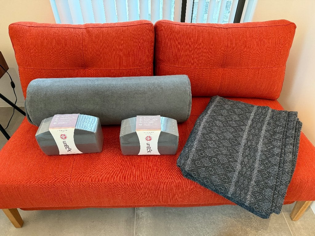 Set Manduka Yoga Props, Sports & Fitness, Yoga & Pilates, Neuf, Enlèvement