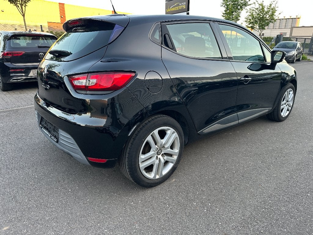 Renault Clio, benzine, AIRCO / NAVIGATIE, Autos, Renault, Electronic Stability Program (ESP), Euro 6, Entreprise, https://public.car-pass.be/vhr/a985898a-16d4-4b4f-981c-b5284ac9de9d