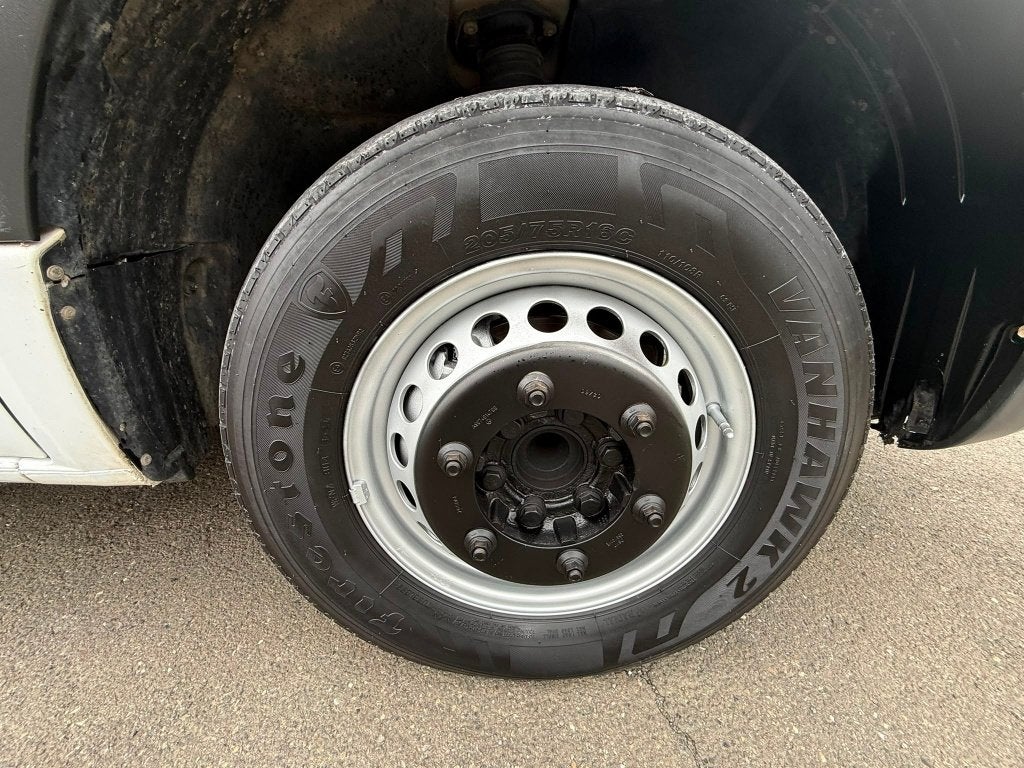 Mercedes-Benz Sprinter 519 (Stock ID 51173) — 15