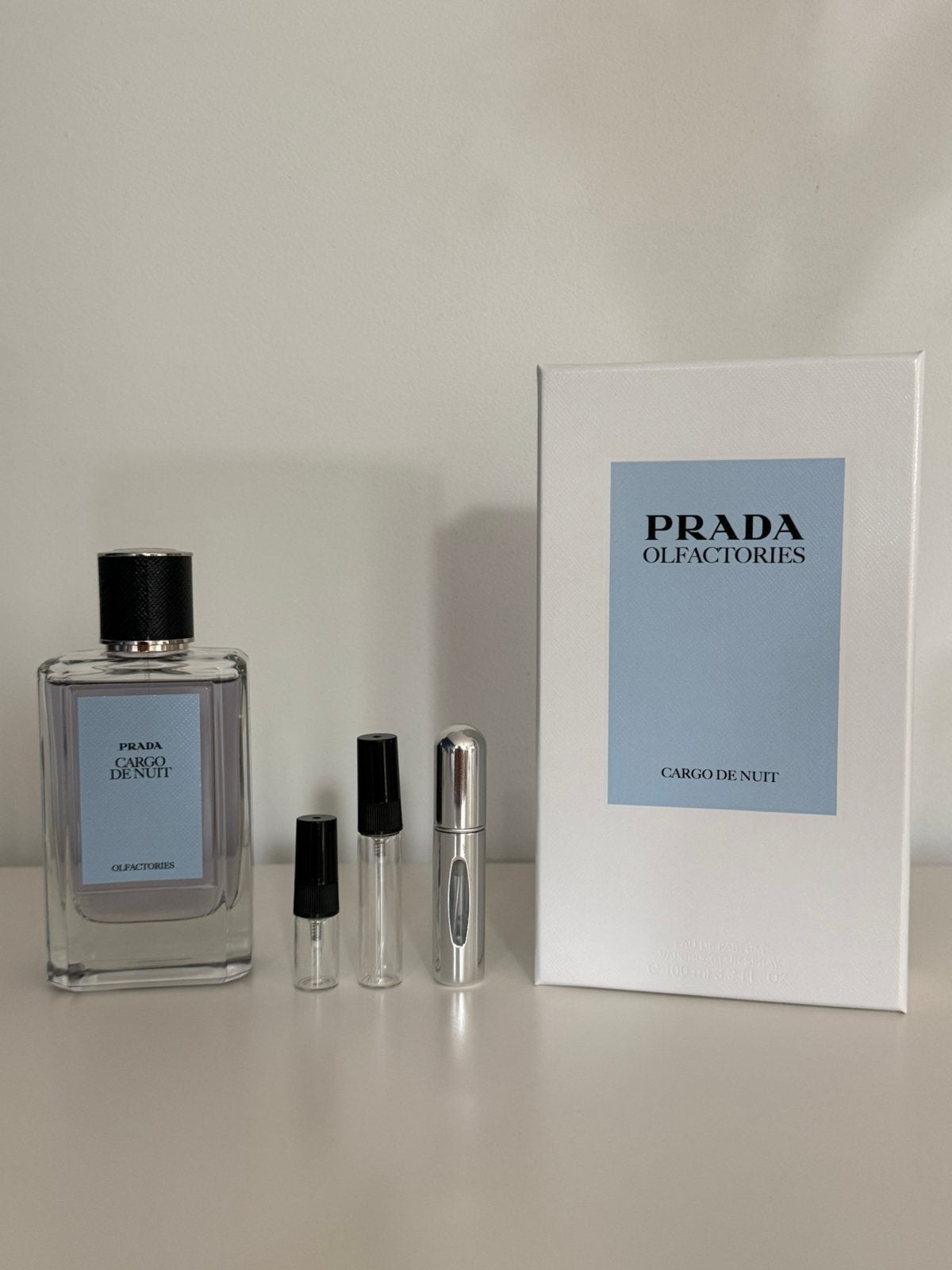 Decant / échantillons Prada Olfactories Cargo de Nuit, Enlèvement ou Envoi, Comme neuf