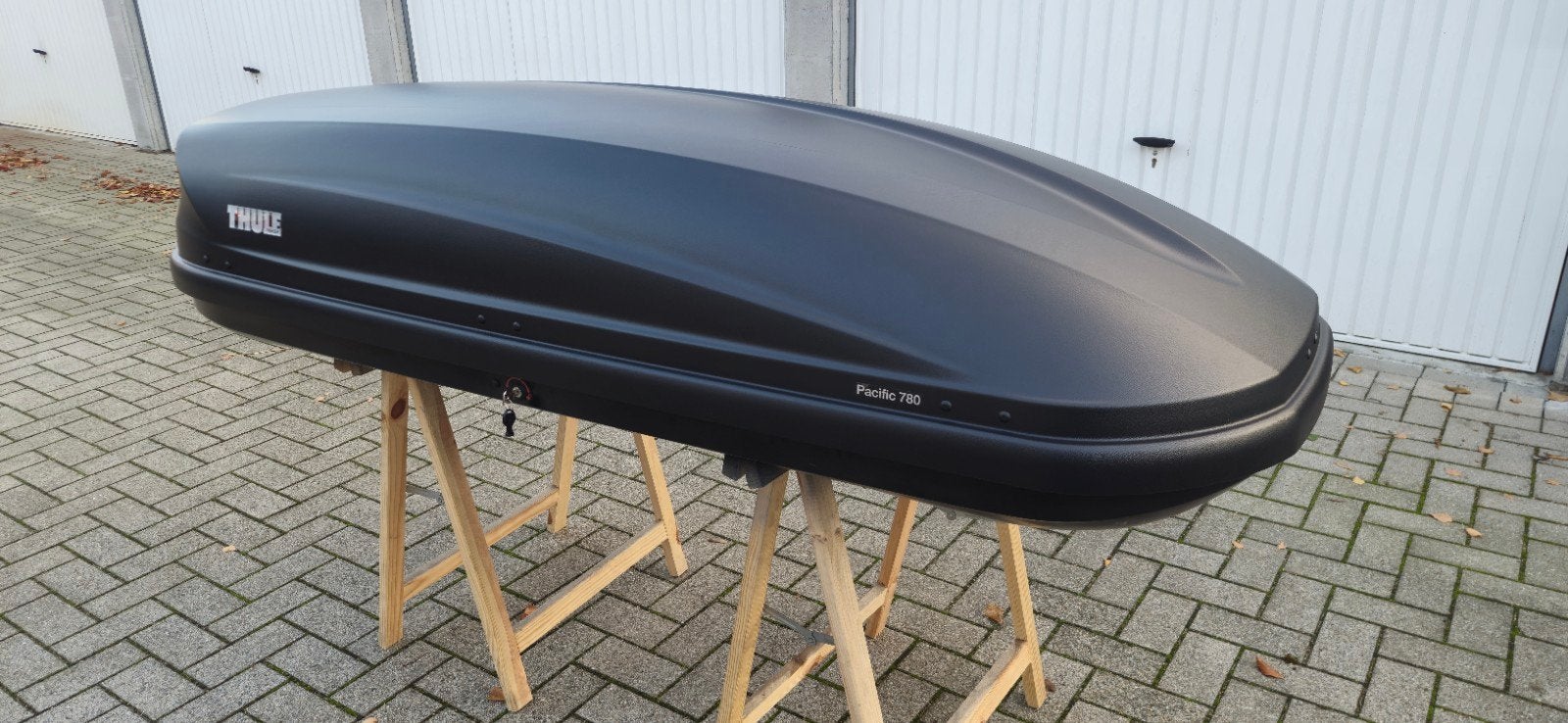 dakkoffer thule pacific 780, Auto diversen, Ophalen, Zo goed als nieuw