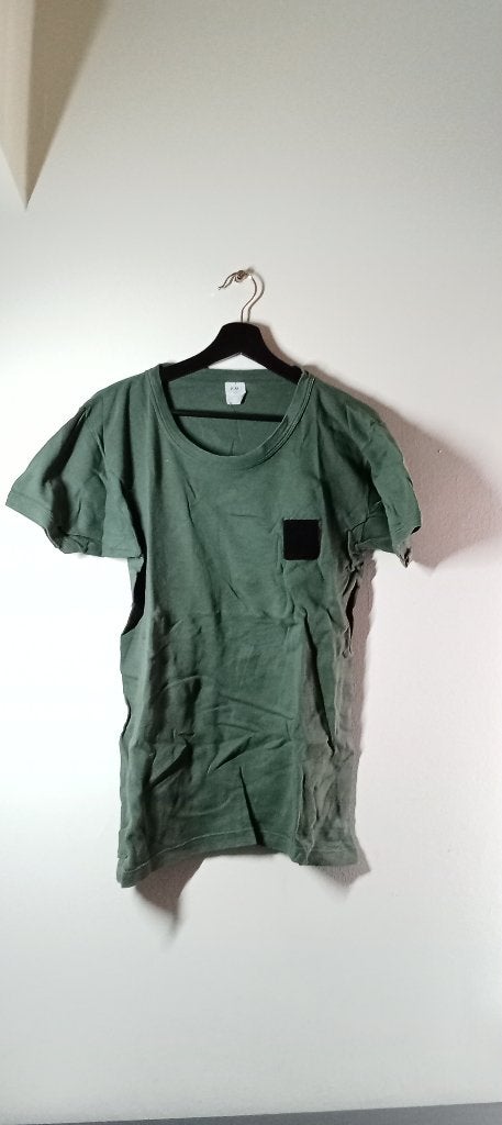 T-shirt armée italienne, Verzamelen, Ophalen of Verzenden, Landmacht, Kleding of Schoenen