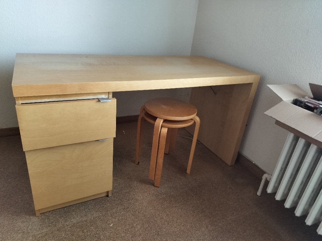 bureau in hout fineer, Ophalen, Gebruikt