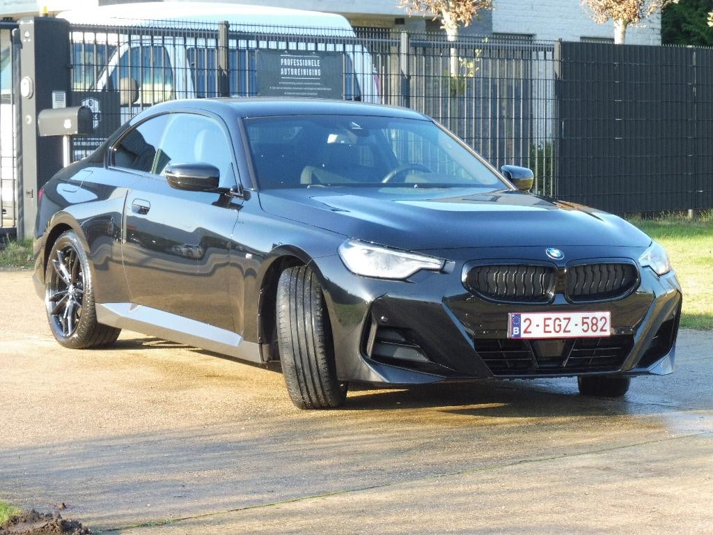 BMW 220i, 2.0 Benzine, 2022, Automaat, M-Pakket, ..., Cuir et Alcantara, Euro 6, Entreprise, Noir