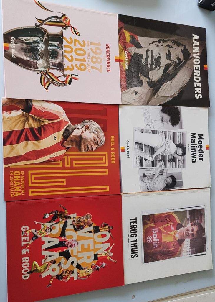 Les livres KV Mechelen Geel & Rood sont en parfait état !, Enlèvement